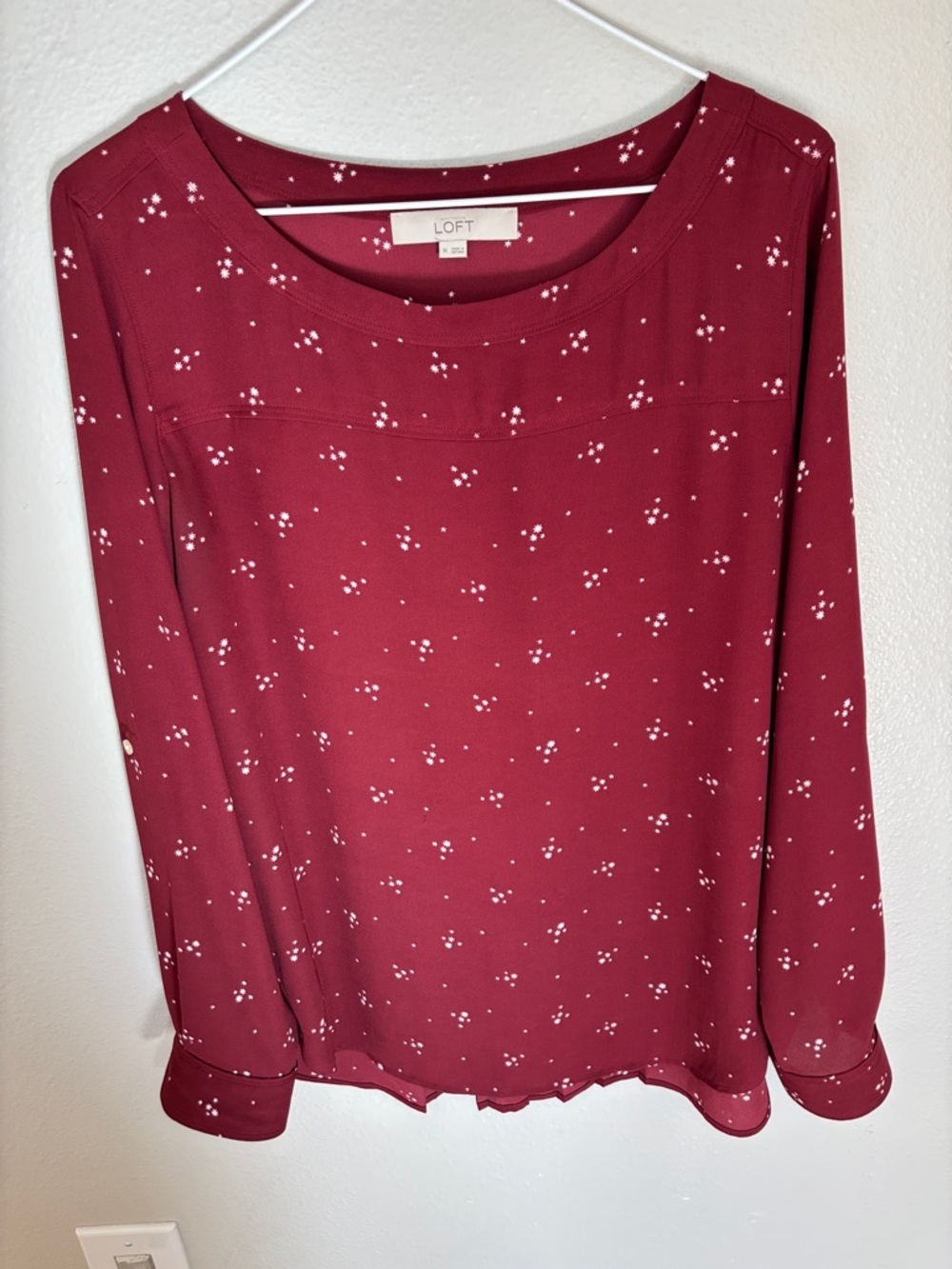 LOFT Berry Red Long-Sleeve Dot Cluster Blouse -181sku